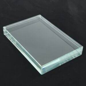 China factory 12mm low iron float glass for maximum transparency in skylight applications