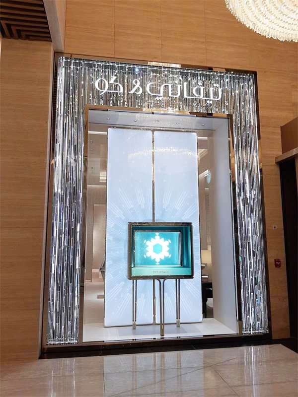 Tiffany & Co. Salhia Complex Store in Kuwait Uses BTG’s P6B Three-Layer SGP Laminated Anti-Theft Glass 2 anti theft glass06