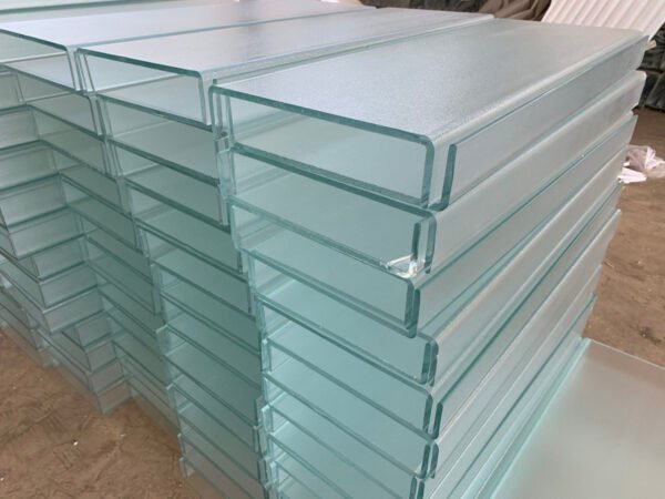 7mm U glass for interior partitions exterior facades landscapes and curtain walls