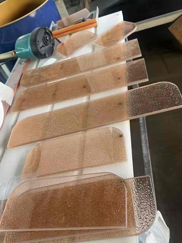 Saudi Arabia Jeddah Leylaty Brasserie use 5mm pattern glass+0.76PVB+4mm rose color tinted glass by BTG 9 0fc2617d361c507a77cb7d42687fe33