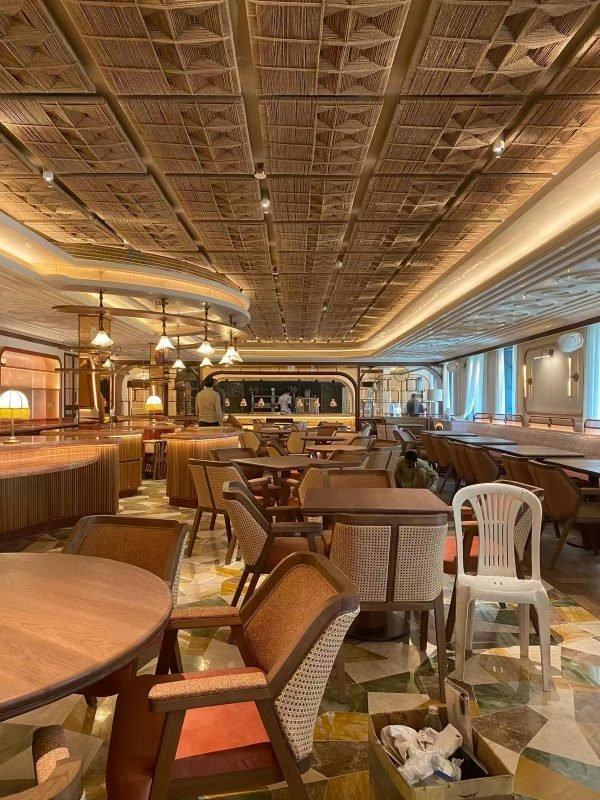 Saudi Arabia Jeddah Leylaty Brasserie use 5mm pattern glass+0.76PVB+4mm rose color tinted glass by BTG 5 81180370ebb23e55d3bac9a6531ca2f