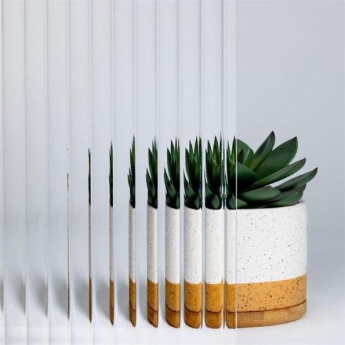 Moru Patterned Glass 3