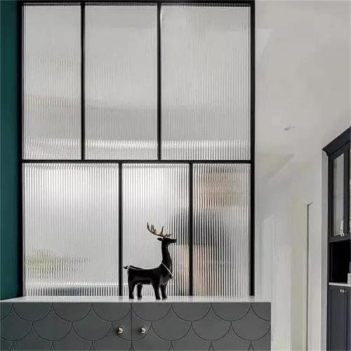Moru Patterned Glass 6