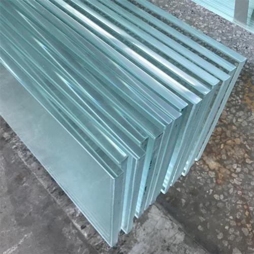 low iron heat soaked glass